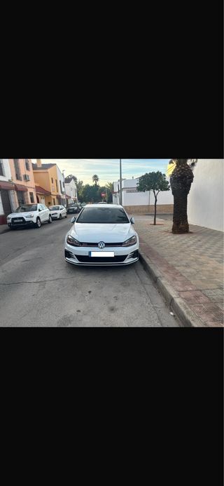 Volkswagen Golf GTI Performance