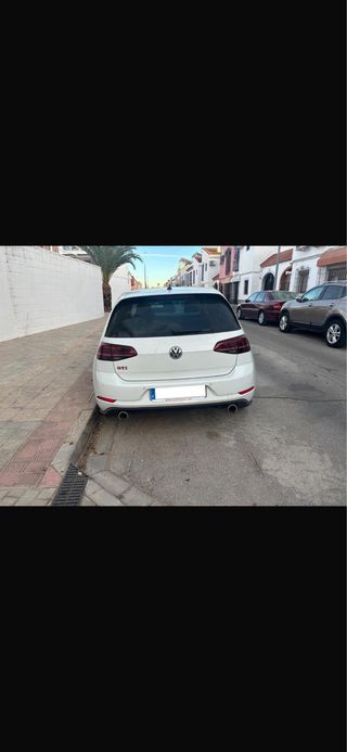 Volkswagen Golf GTI Performance