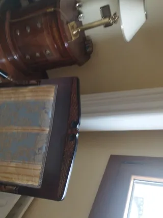 Muebles a juego de una habitación.