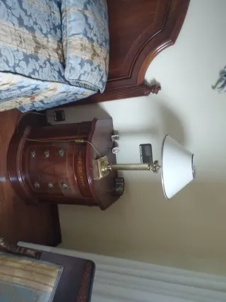 Muebles a juego de una habitación.