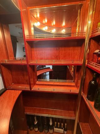 Mini Bar Salón con Taburete