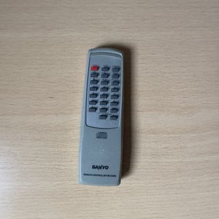 Radio CD Cassette Sanyo Bass Expander