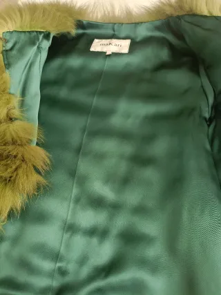 Abrigo Piel Zorro verde.