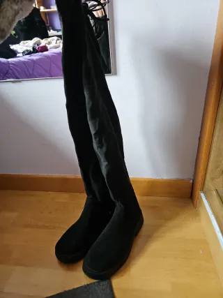Botas altas negras