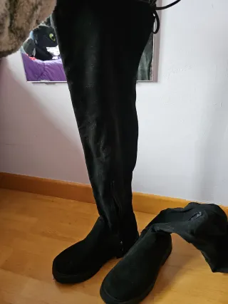 Botas altas negras