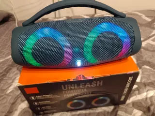 GPS TomTom GO 600 con accesorios