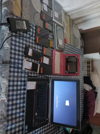 Lote tecnología: móviles, tablets y portátil Dell