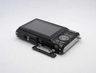 Casio Exilim EX-Z11 Fotocamera Digitale 7 MP Nera