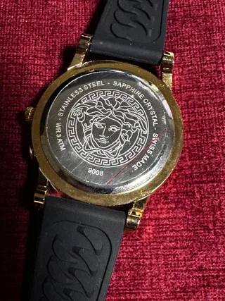 Reloj Versace Dorado y Negro