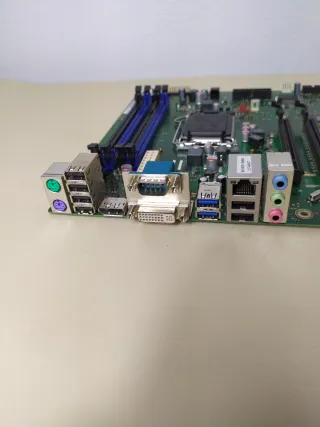 Placa base Fujitsu D3161-A12 GS3 LGA1155 DDR3