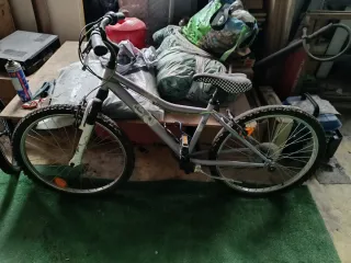 Bicicleta Btwin Gris