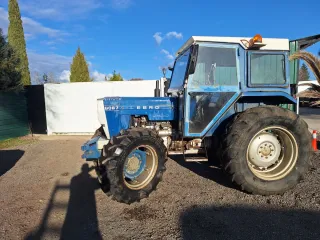 Tractor Ebro 6067 Doble Tracción
