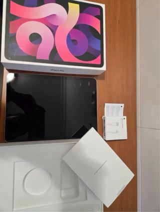 iPad Air 4 64GB Rosa con scatola e cavo