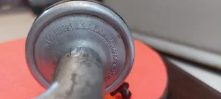 Gramófono antiguo con bocina