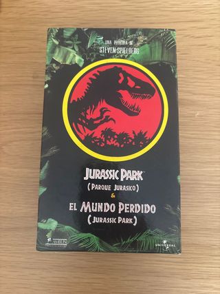 VHS Jurassic Park y El Mundo Perdido