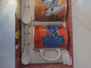 Juego 2 Tazas con Cucharas