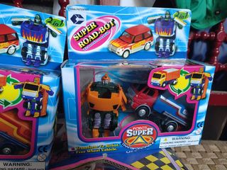 LOTE ROBOTS TRANSFORMERS BOOTLEG + COCHE AÑOS 90