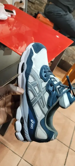 New Balance 1000 Bambas Unisex Azul/Blanco