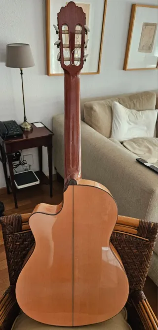 Guitarra Flamenca Alhambra Cutawey CITES