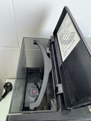 Cafetera Melitta Caffeo Solo Roja