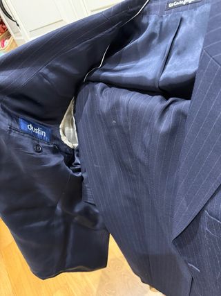 Traje azul marino rayas Dustin