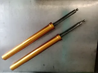 Botellas Horquilla Yamaha T-Max Doradas