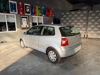 Volkswagen Polo 1.4cc Trendline 75cv 2004 3p.
