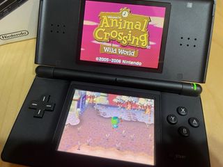 Nintendo DS Lite Negra completa Caja + Juegos