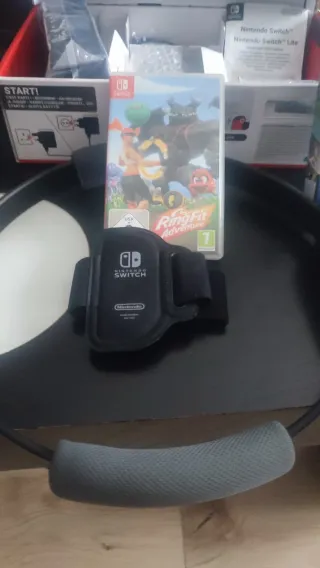 Nintendo Switch Viola/Giallo + Giochi