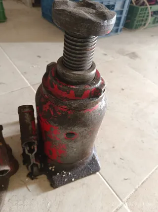 Gatos Hidráulicos Varios