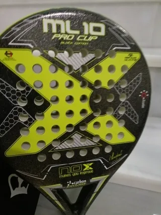 Lote pala Nox ML10 y mochila Black Crown