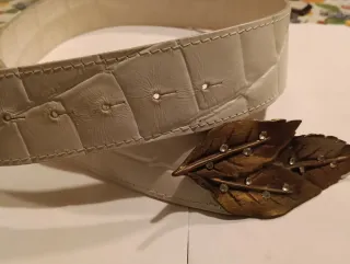 Cintura donna alta fibbia foglie oro