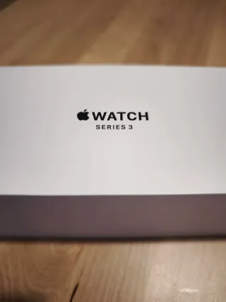 Apple Watch Series 3 38mm con su caja original