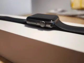 Apple Watch Series 3 38mm con su caja original