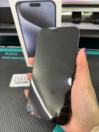 IPHONE 15 PRO MAX 256GB SEMI NUEVO