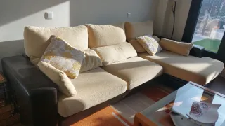 SALON COMPLETO:  SOFA Chaiselongue y muebles.