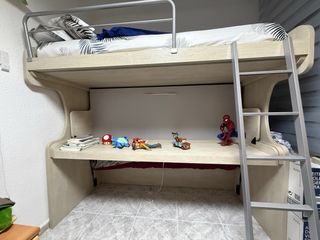 Litera con escritorio para niños