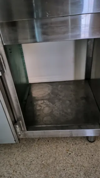 Bajo mostrador para cafetera