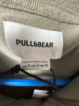 Polo Pull&Bear chico, con etiqueta. Talla S.