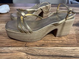 Sandalias Gloria Ortiz talla 38 Usadas una vez