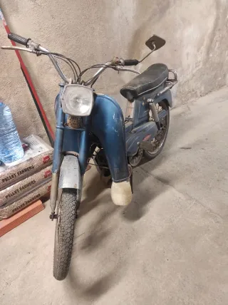 Mobylette Torrot Azul