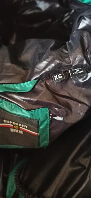 Chaqueta Superdry verde pluma