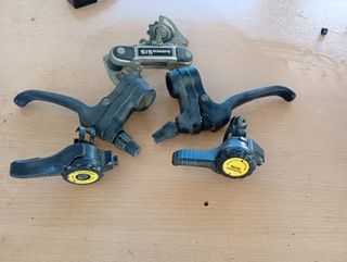 Manetas y cambio Shimano SIS Bici