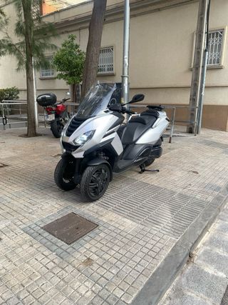 2021 Peugeot Metropolis 400i