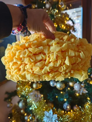 Borsa gialla decorata