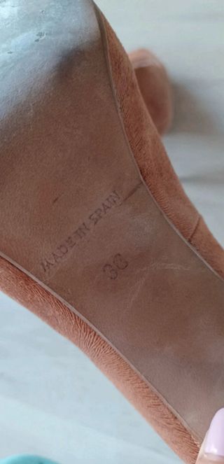 Zapatos de tacón beige/ arena peeptoe talla 36