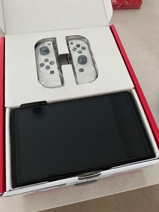 Nintendo Switch OLED Bianca