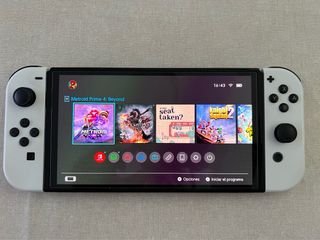 Nintendo Switch OLED Bianca