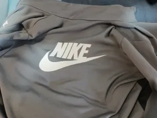 Chándal Nike Niño Talla L de niño Gris y Negro