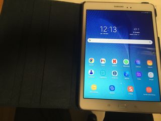 Tablet Samsung A6 P550 Blanca